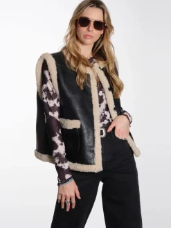 Bellis Vest