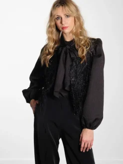 Christa Frayed Jacquard RD - Black