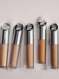 Concealer - M220/Just Sheer