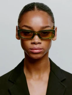 Frida Sunglasses - Light Olive