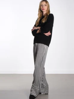 Gabin - Striped Viscose - Fluid Stripes