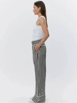 Gabin - Striped Viscose - Fluid Stripes
