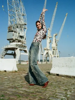 Held Pearl Jeans