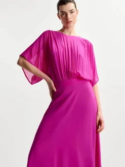 Hikart Dress - Bright Pink