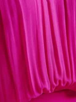 Hikart Dress - Bright Pink