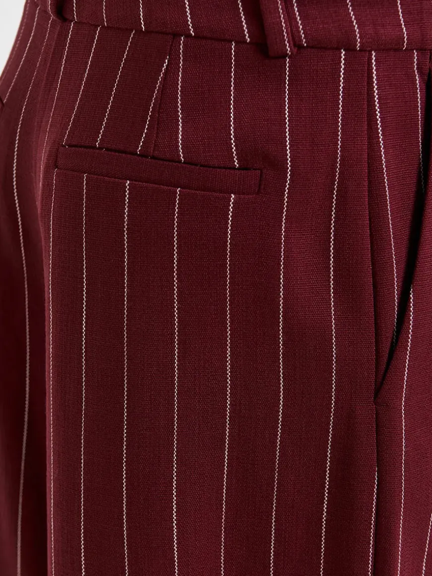 Hotel Pants