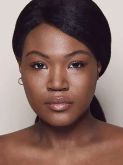 Invisible Touch Liquid Foundation - D330/Flawless