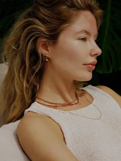 Maroon Harmony Necklace - Gold
