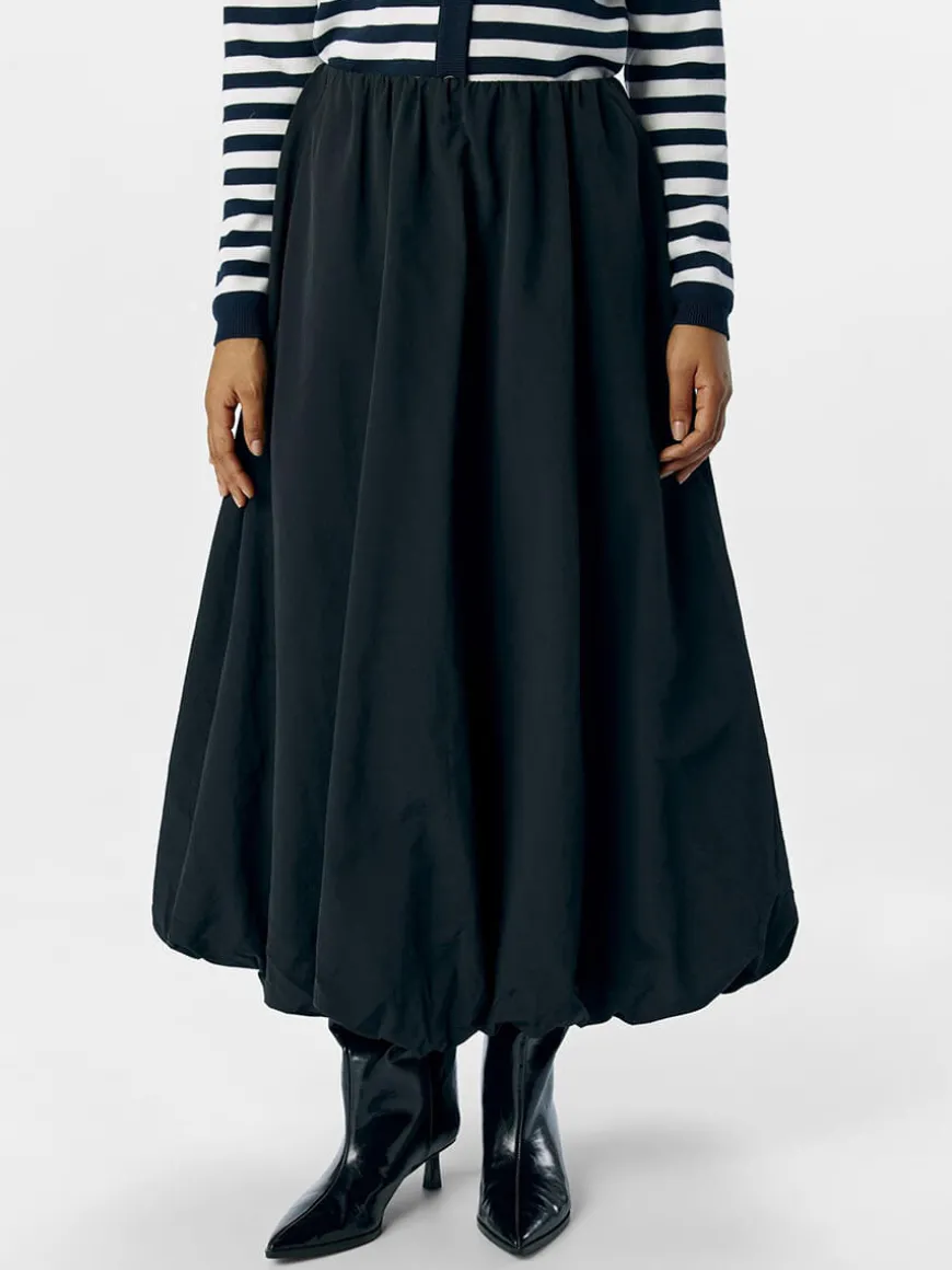 OBJAlda Balloon Maxi Skirt - Black