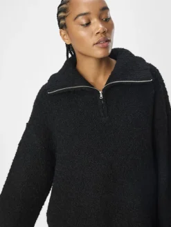 OBJTotalya Half Zip Pullover - Black