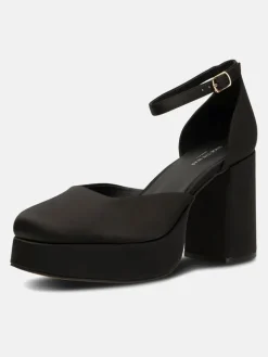 Priscilla Plateau Heels