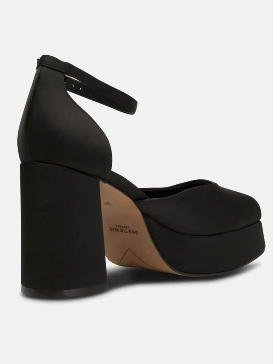 Priscilla Plateau Heels
