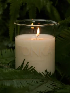 Tonka Candle