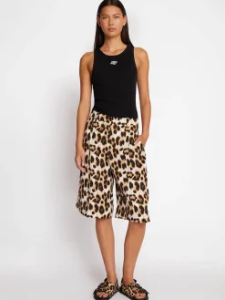 Uama Shorts