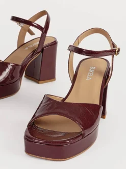 Vona Heels
